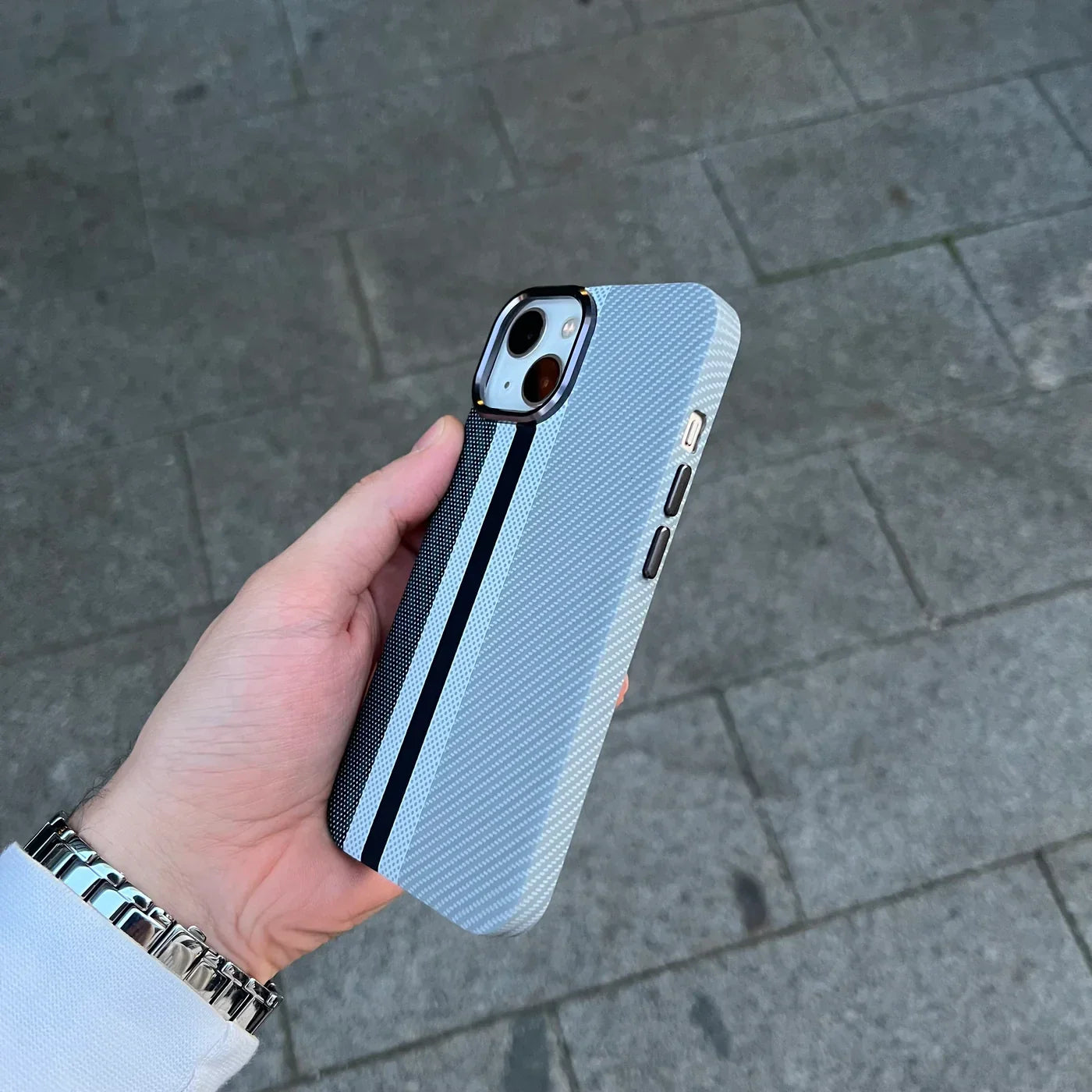 Line Pattern Carbon Fiber Edition Case